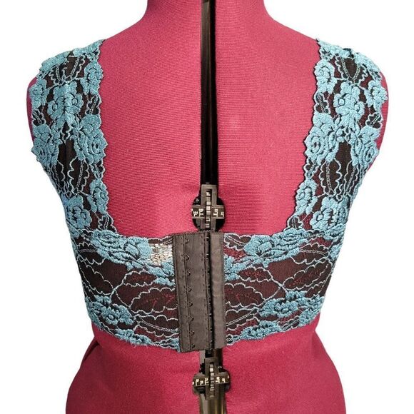 Rampage Lace Deep V Bralette (Size Large) - Picture 4 of 7